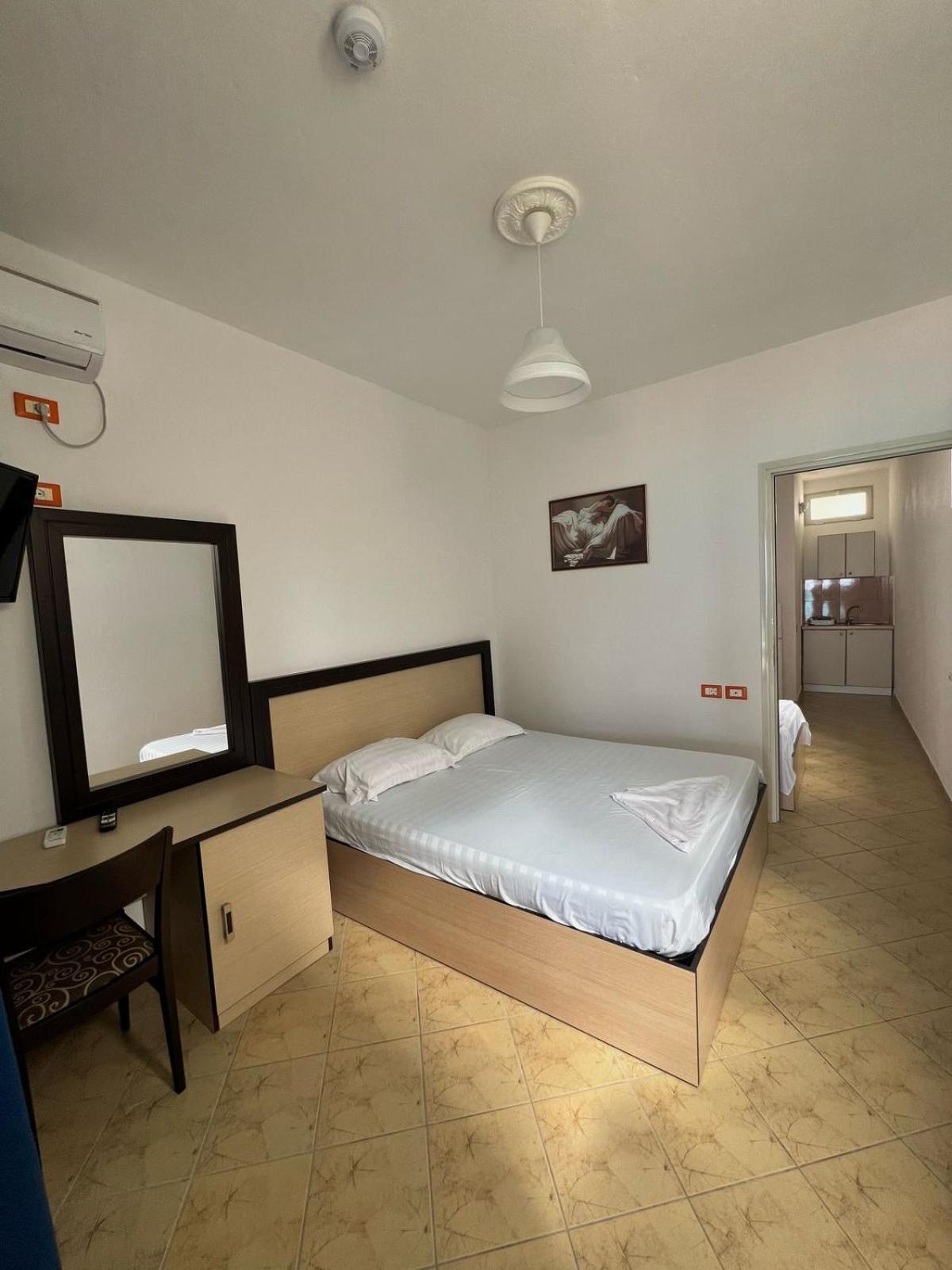 Hotel Jonufra Kanine Luaran gambar