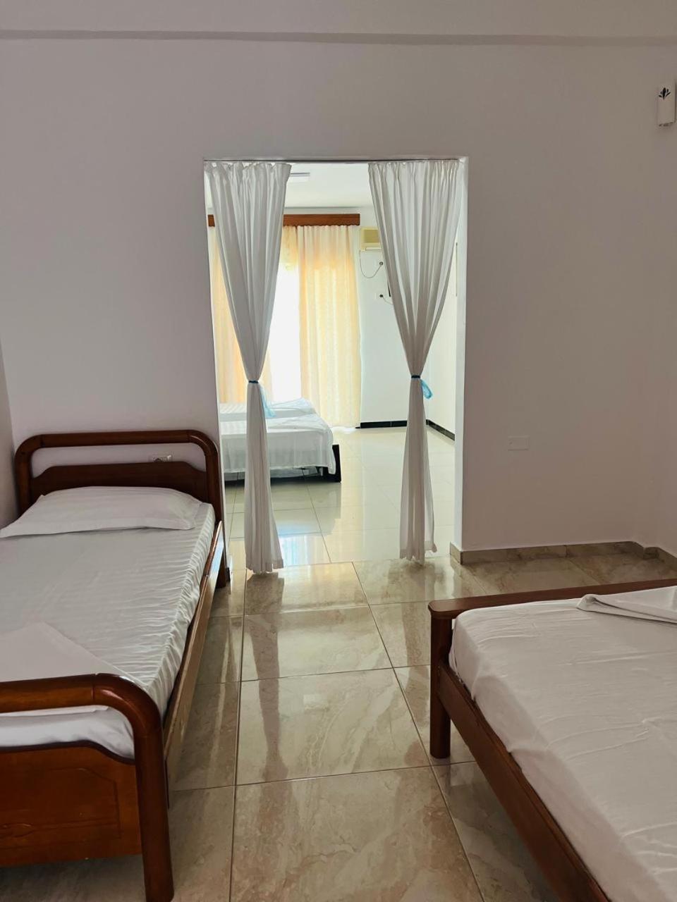 Hotel Jonufra Kanine Luaran gambar