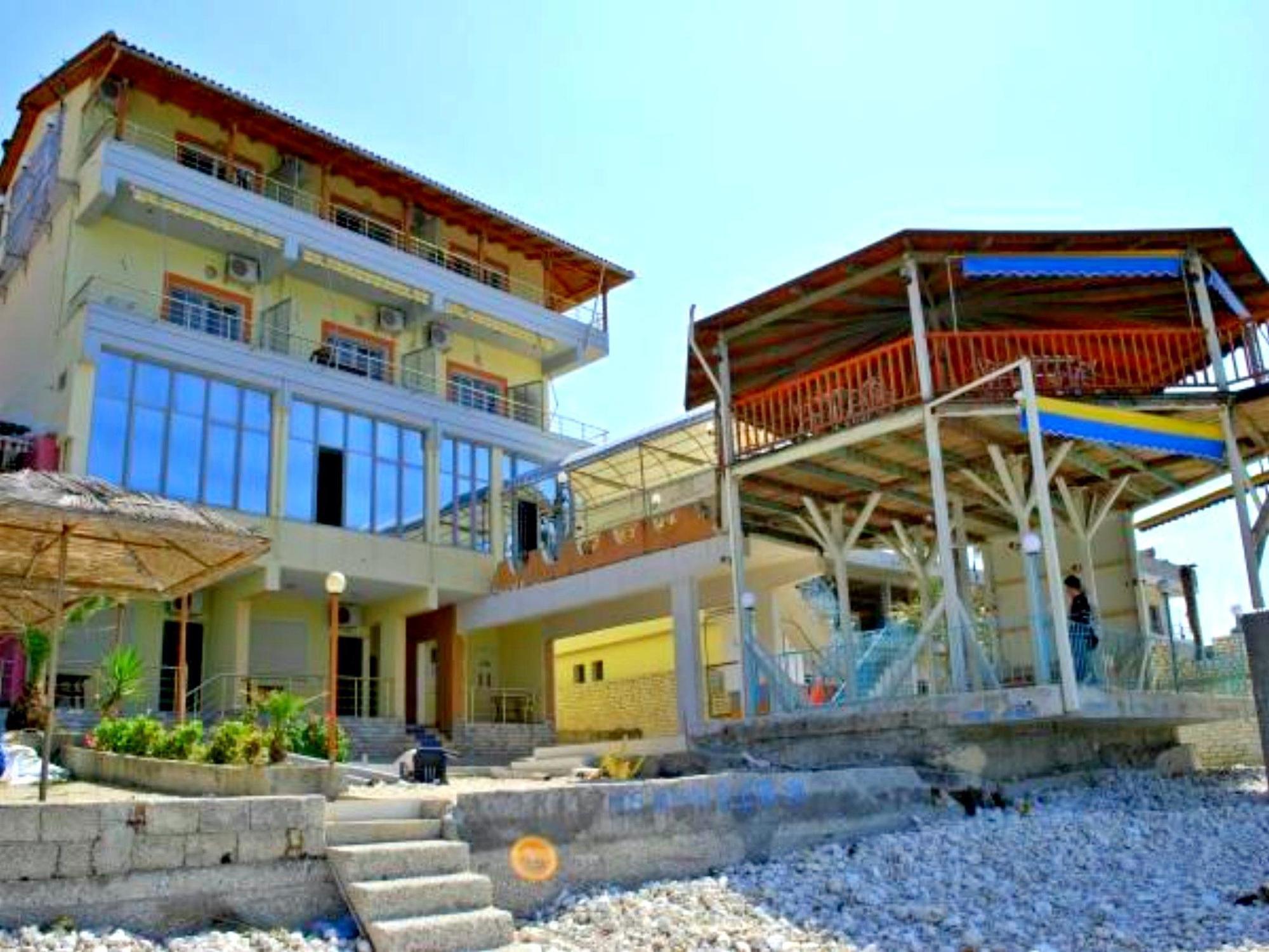 Hotel Jonufra Kanine Luaran gambar